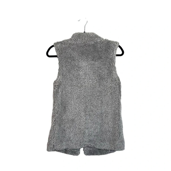 Maurices Gray Asymmetrical Collar Open Front Sherpa Vest Xsmall Women’s - Picture 6 of 11